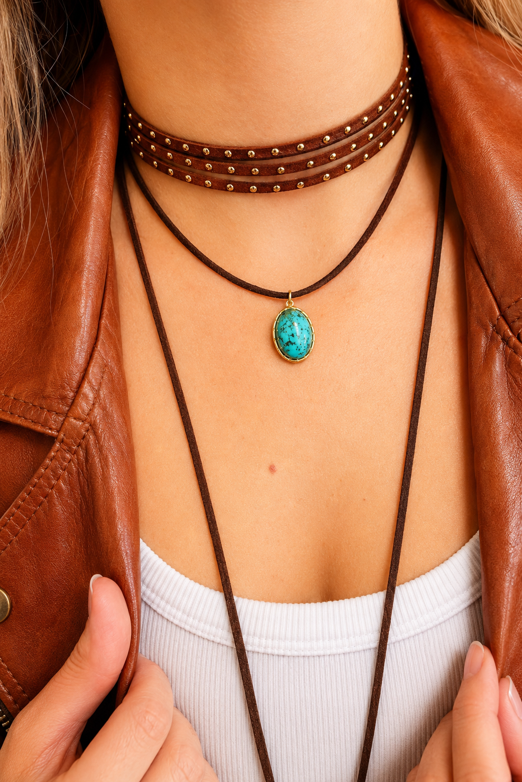 Conjunto Chokers Camurça