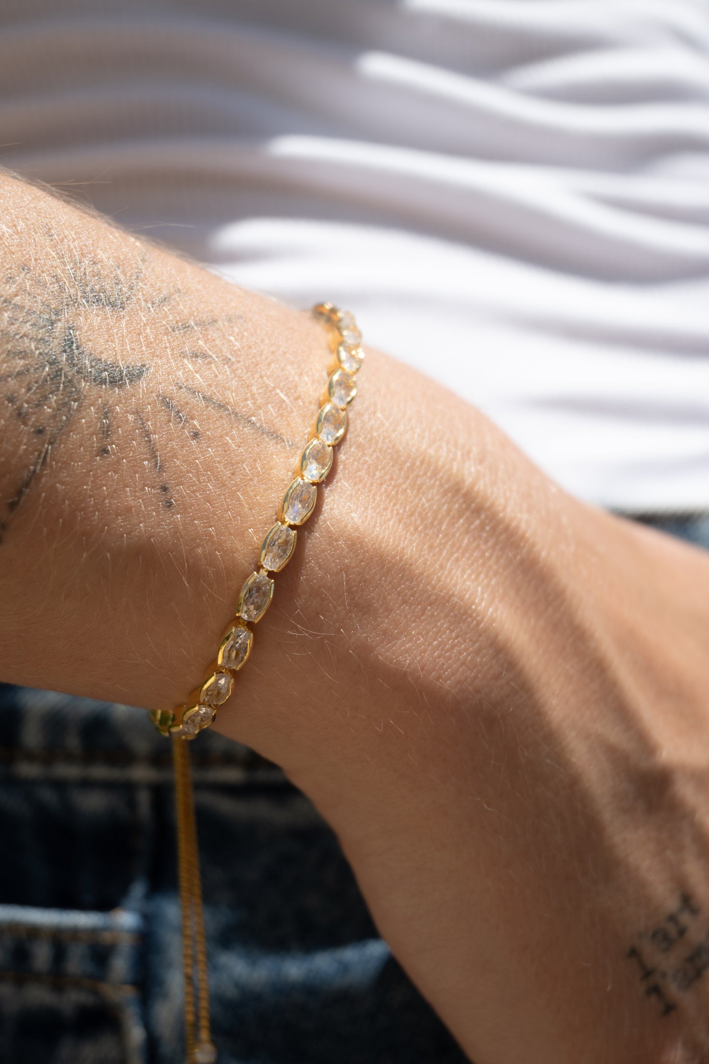 Pulseira riviera fecho ajustável