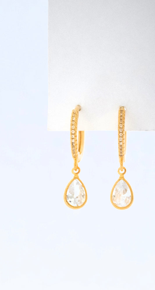 Argola gota zircônia