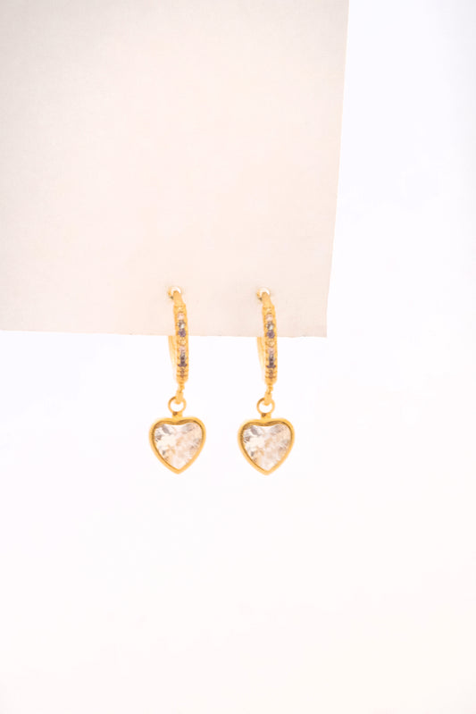 Argola coração zircônia