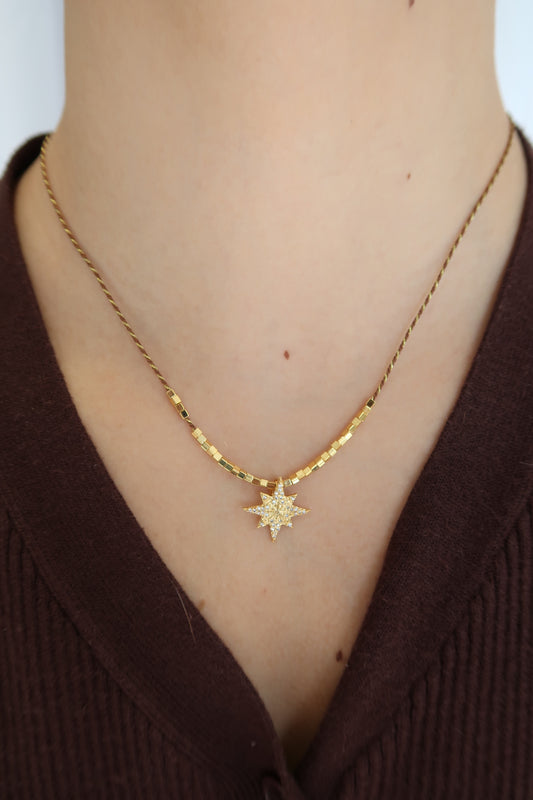 Colar estrela Marrom