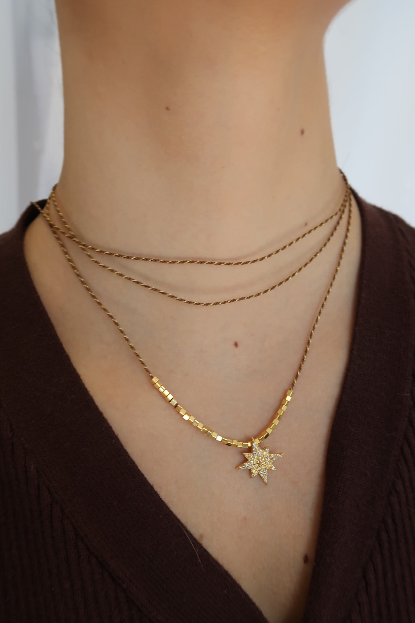 Colar estrela Marrom