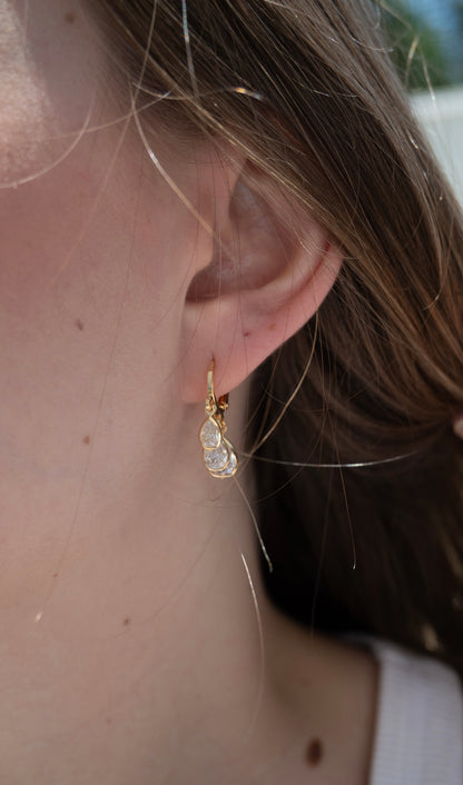 Argola gotinhas zircônia